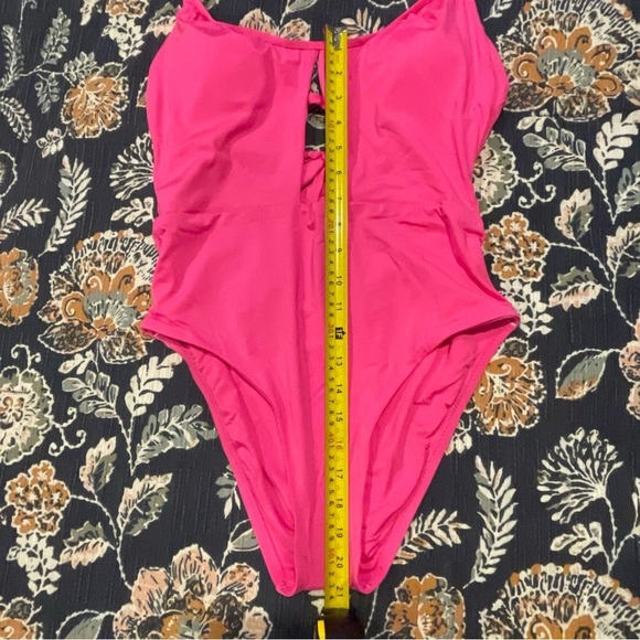 Trina Turk Monaco Halter One Piece Swimsuit Rose Size 10 - Picture 14 of 14